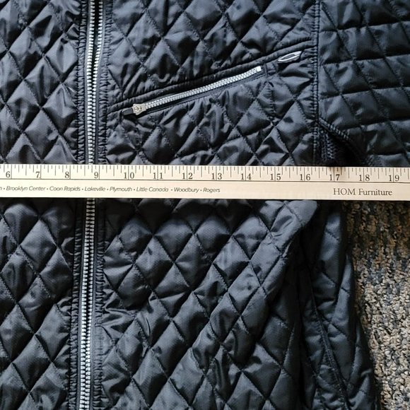 Obermeyer Black Quilted Vented Winter Snow Jacket Size 10 - Picture 13 of 15